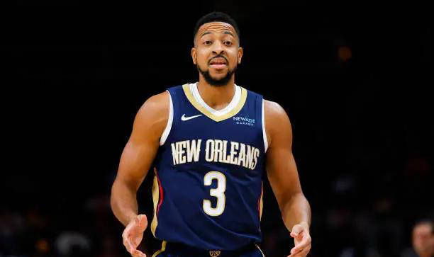 奇才打算继续留下克里斯-米德尔顿和CJ-麦科勒姆吗?