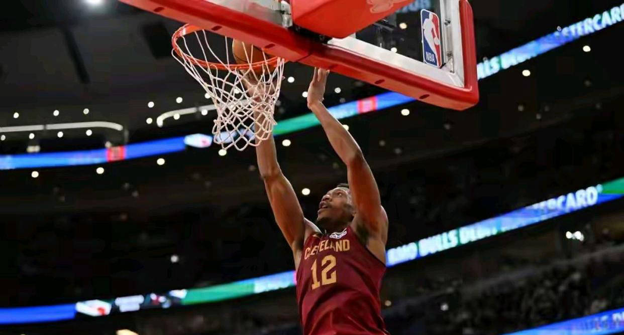 安芬尼-西蒙斯领衔，凯尔特人大胜骑士138-107 NBA季前赛战报