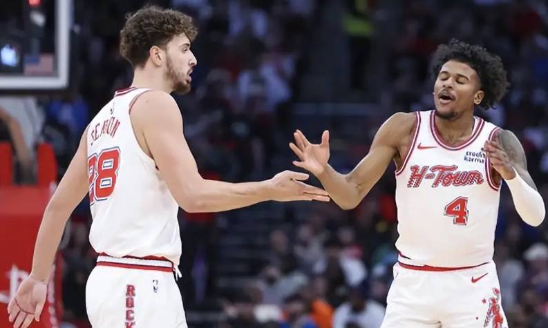 NBA火箭队乌杜卡不用战术培养杰伦格林对吗？