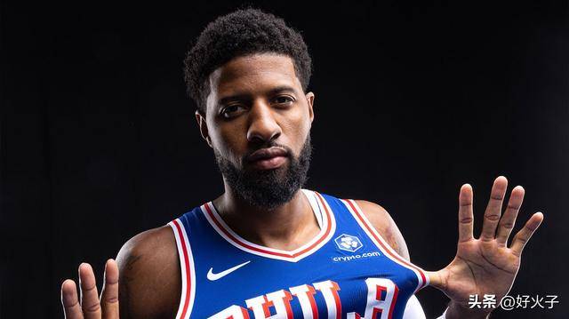 霸气，保罗·乔治赛季前自信地提醒大家，他仍然可以保持高水平