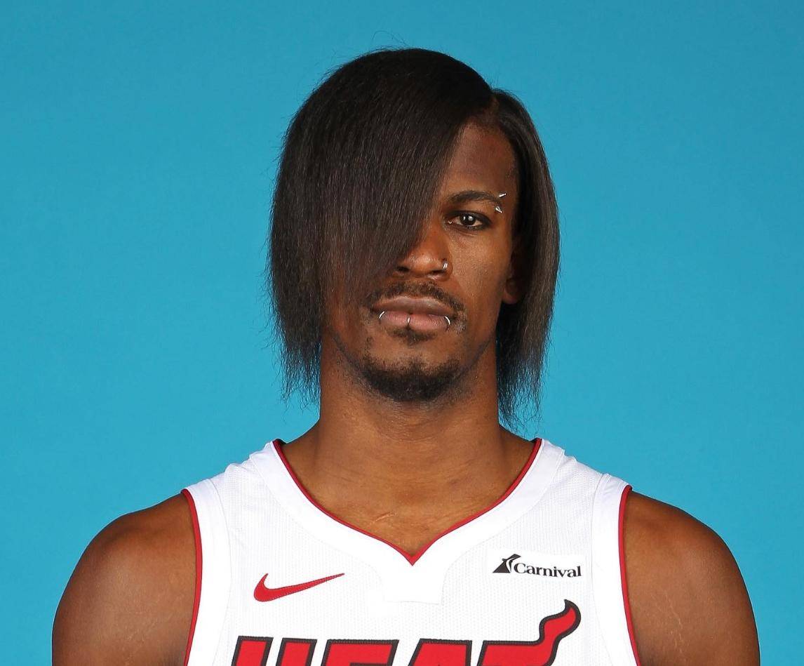 常规赛我唯唯诺诺,季后赛我重拳出击!盘点NBA现役四大“硬汉”