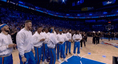 打破勇士王朝！77胜5负！这战绩太恐(kǒng)怖了...